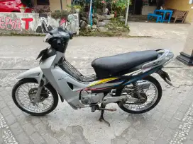 Karisma kharisma THN 2003 plat AB Bantul