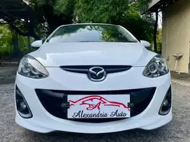 Mazda 2 2012 RZ AT Putih KM 100k Full Record tgn1 dr Baru Istimewa!