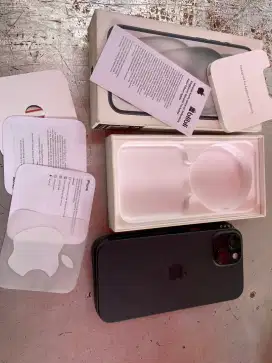 Iphone 15/128 on garansi