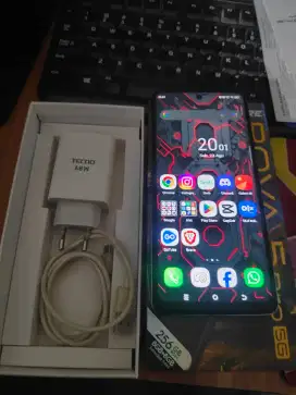 Tecno pova 5 pro 5G 8+8/256 Fullset