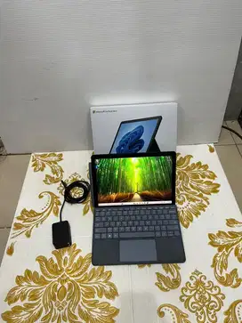 Microsoft Surface Go 3 8GB 128GB i3 Gen 10 Second Mulus Original