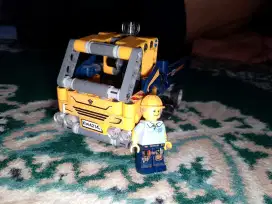Lego technic dump truck