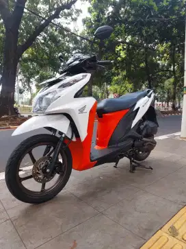 DIJUAL CASH HONDA VARIO KZR CBS 125 THN 2014 PAJAK IDUP SIAP PAKAI