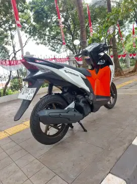 DIJUAL CASH HONDA VARIO KZR CBS 125 THN 2014 PAJAK IDUP SIAP PAKAI