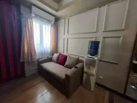 The suite metro apartemen
