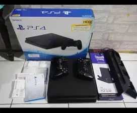 PS 4 Slim 500 GB