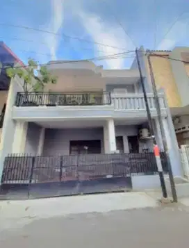 Rumah 2 lantai minimalis siap huni di kayu putih jakarta timur