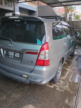 Toyota Kijang Innova 2015 Bensin