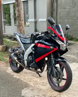 HONDA CBR 250R CBU TAHUN 2011 SUPER LOW KM 7900 MULUS