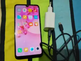 Dijual redmi 7 4/64 hp carger
