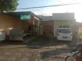 Dijual cepat usaha kost-kostan aktif di Gayungan PTT