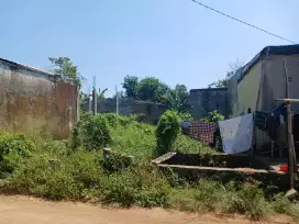 Jual Cepat Tanah Kosong, 10x15 meter, Sudah Pondasi Keliling