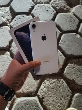 Iphone XR 64gb all oprator fullset