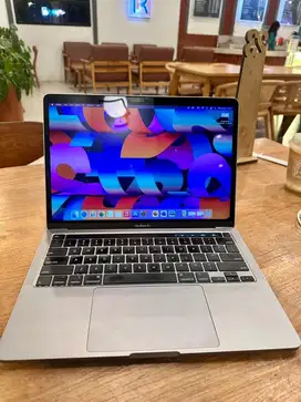 MACBOOK PRO 2020 8/512 Like New Pemakaian Pribadi