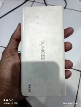 POWERBANK ROMOSS 16.000MAH LUMAYAN AWET
