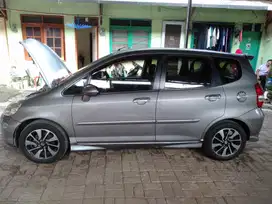 Honda Jazz 2005 Bensin