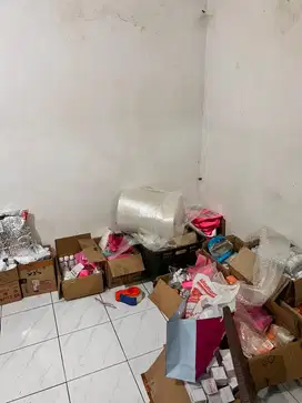 Lowongan kerja Menata Stok dan merapikan toko
