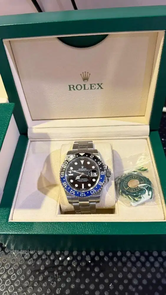Rolex GMT Batman Oyster 2016