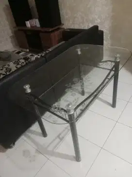 Meja Makan Kaca + Rak bawah