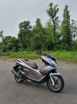 Honda PCX 125 CBU Thailand langka jarang ada