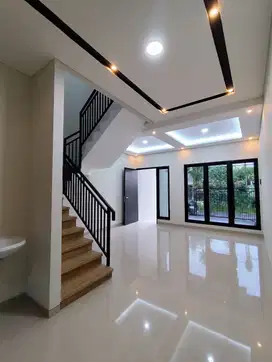BEST DEAL RUMAH SUTOREJO BARU GRESS MINIMALIA