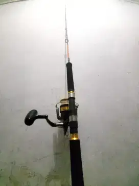 jual joran dan Reel Daiwa sweepfire 5000 made in vietnam
