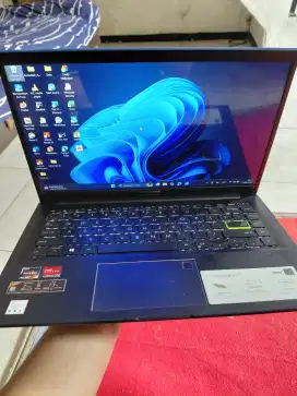 Asus Vivobook Ryzen 3 4300u/8/512Nvme FHD IPS backlight