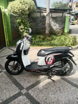 Scoopy thun 2016 d,arifin mtor