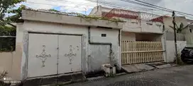 Dijual rumah Daerah Karang Empat Surabaya