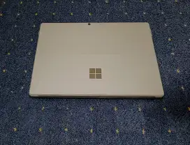 DIJUAL LAPTOP SURFACE 8 PRO