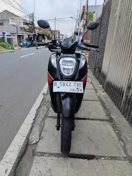 HONDA GENIO CBS 2019