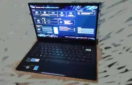 Laptop Asus ExpertBook B5302CEA