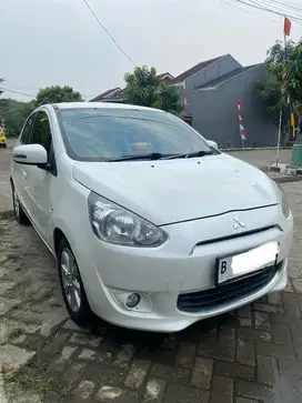 Mitsubishi Mirage Exceed A/T 2015