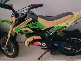 Motor tril anak