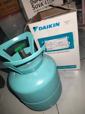 Freon Daikin HFC-32 & Dupont Suva 410 A