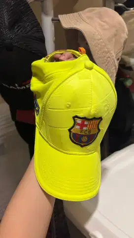 Topi Barcelona Original Asli