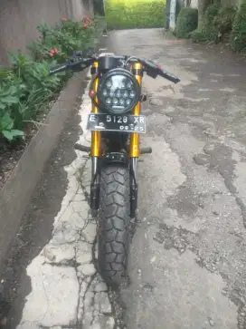 *YAMAHA BYSON 2015*