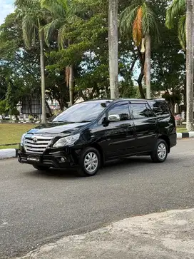 TOYOTA INNOVA G MATIC DIESEL 2014