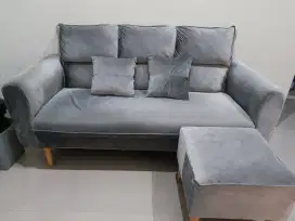 Dijual Sofa 3 Seater + Bonus