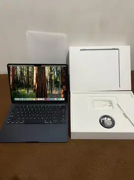 Macbook Air M2 iBox 8/256 Like New