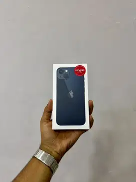 iPhone 13 Black 128gb BNIB Ibox (Digimap)
