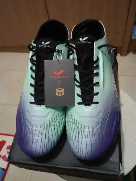 Concave M Ozil Size 43