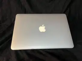 Macbook Pro 2015 core i7 16Gb
