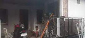 Kami siap melayani renovasi rumah hingga bangun rumah baru