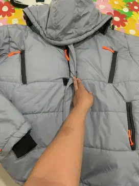 Jaket puffer gunung