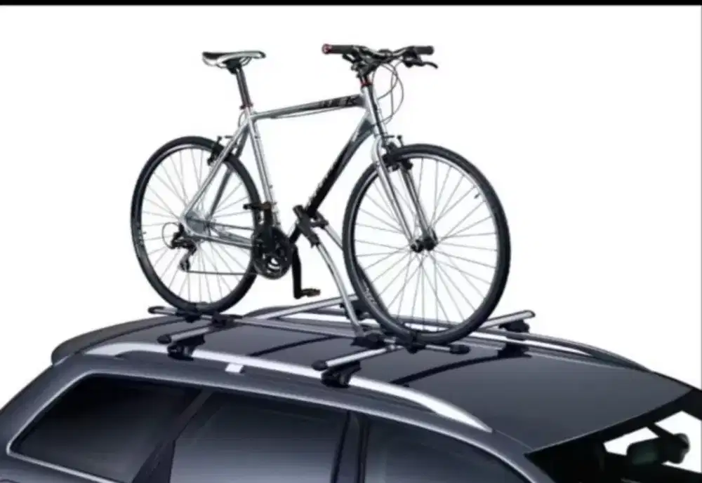 THULE BIKE RACK ROOF CARRIERS