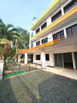Rumah Hook Bisa Untuk Usaha Lokasi Strategis Di Bintaro  9060