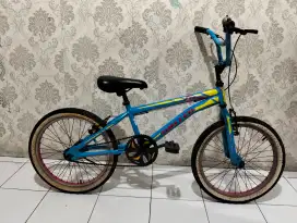 Sepeda BMX anak ukuran 20 untuk usia 5 sampai 15 tahun