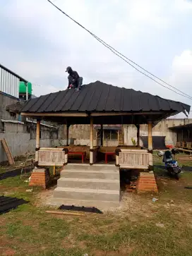 Custom Saung Berkualitas