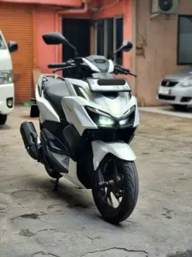 Honda Vario 160cc cbs Keyles mulus istw seperti baru bisa Tt